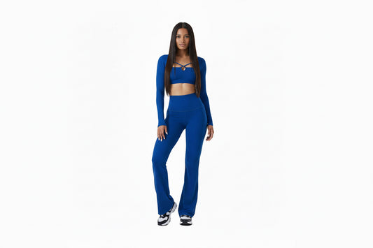 Ensemble Aïx – La tenue qui sculpte et sublime
